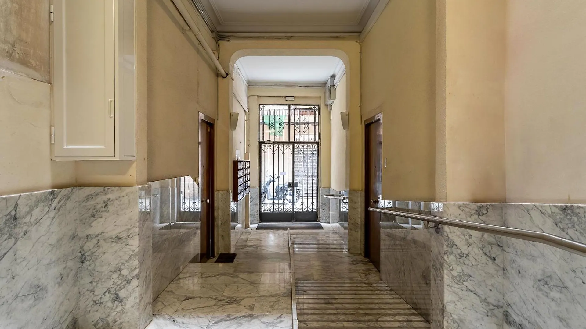 Lägenhet Canela Homes Barcelona Lesseps